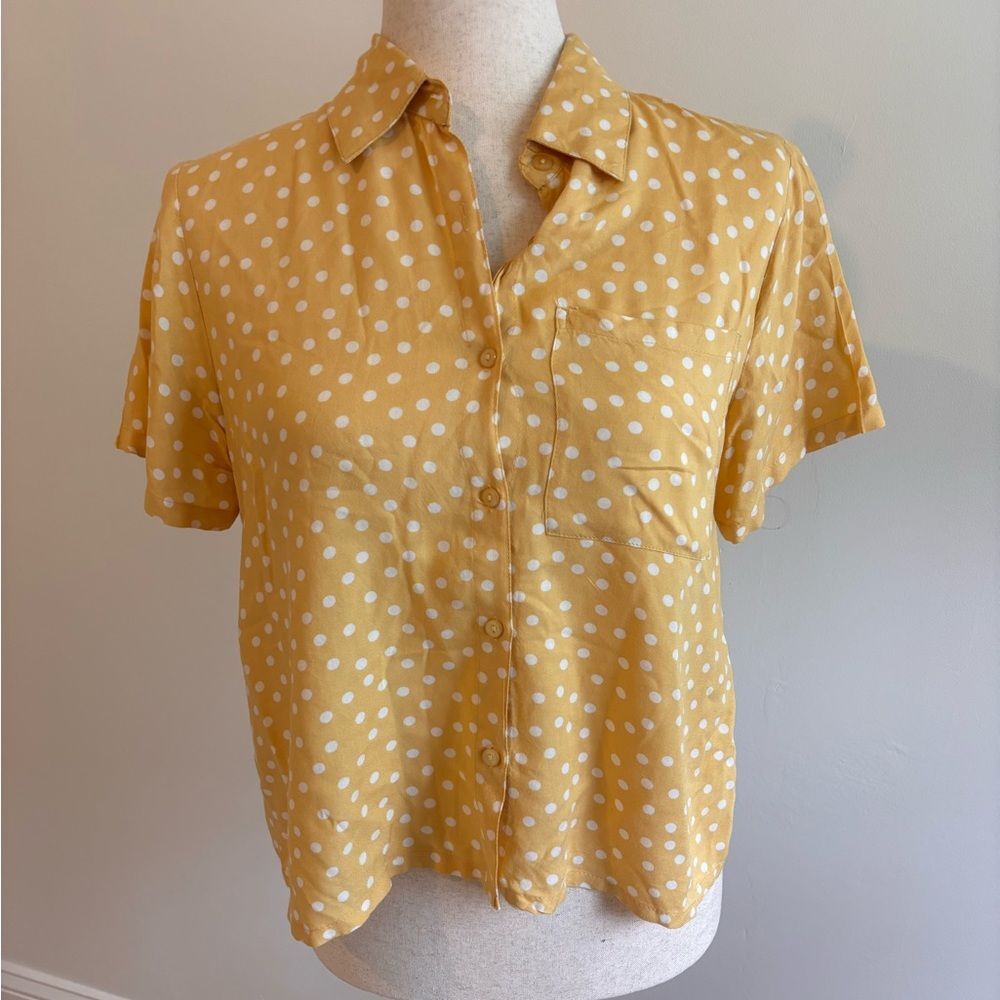Japan Medium Slightly Cropped button Front Yellow Polka Dot Shirt